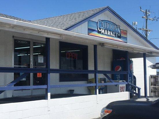 Cahoon's Market & Cottages